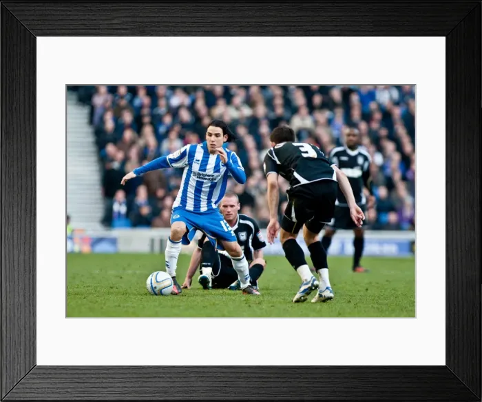 Framed Print : 2011-12 Home Battle: Brighton & Hove Albion vs Ipswich Town - Christmas Showdown