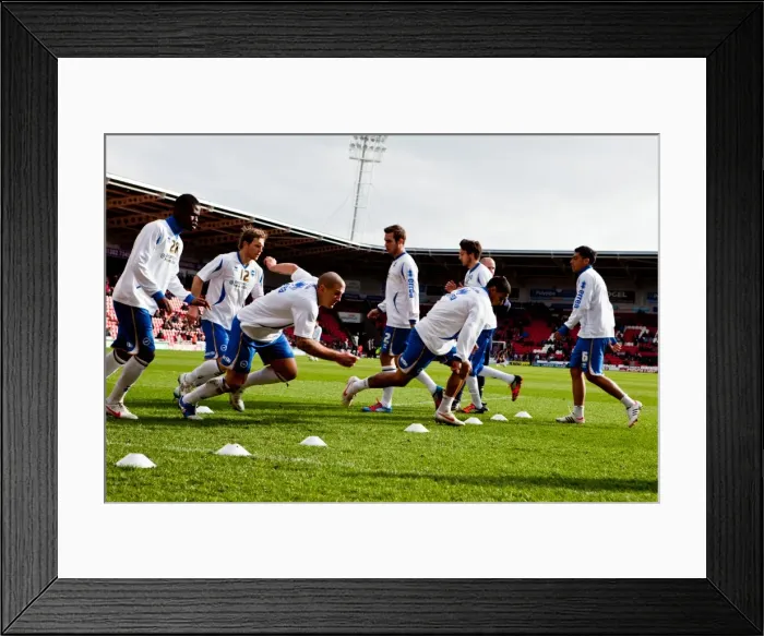 Framed Print : Brighton & Hove Albion at Doncaster Rovers (03-03-12) - Season 2011-12 Away Game Framed Print : Brighton & Hove Albion at Doncaster Rovers (03-03-12) - Season 2011-12 Away Game