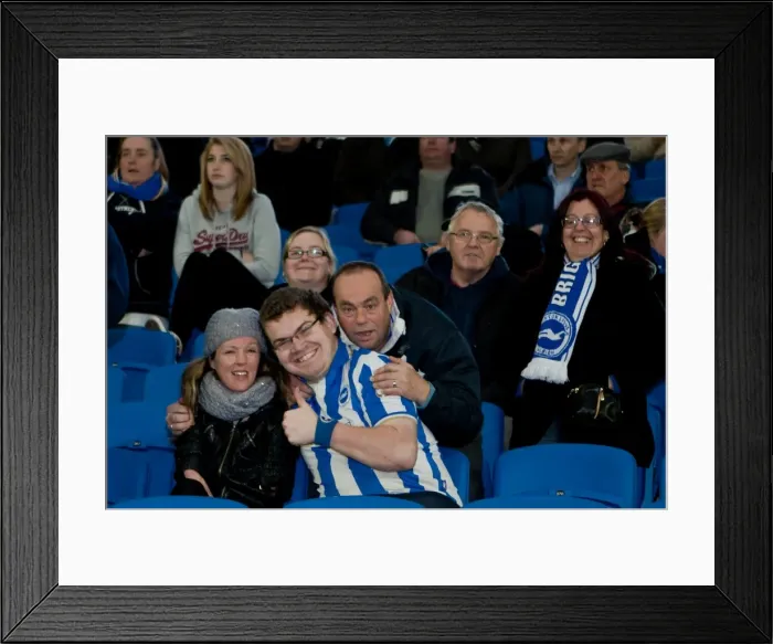 Framed Print : Fans Cardiff 07MAR12 PH 1519 Framed Print : Fans Cardiff 07MAR12 PH 1519