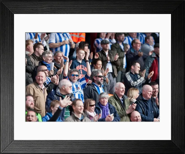Framed Print : Brighton & Hove Albion 2011-12 Away Game: Blackpool (19-03-12) Framed Print : Brighton & Hove Albion 2011-12 Away Game: Blackpool (19-03-12)