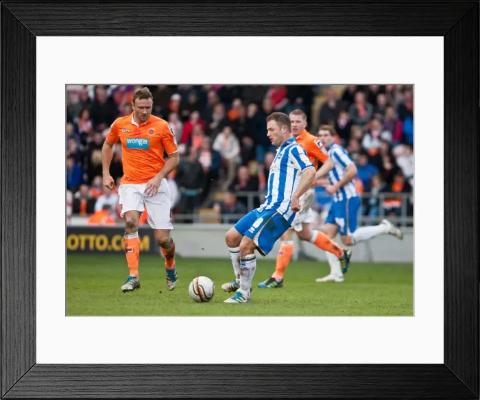 Framed Print : Brighton & Hove Albion vs. Blackpool (2011-12 Season): Away Game Highlights - 19-03-12 Framed Print : Brighton & Hove Albion vs. Blackpool (2011-12 Season): Away Game Highlights - 19-03-12