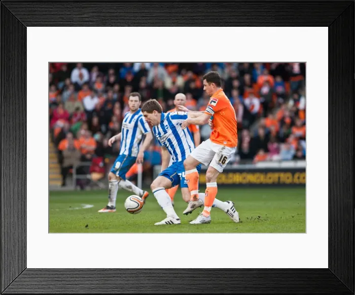 Framed Print : Brighton & Hove Albion 2011-12 Away Games: Blackpool - Highlights Framed Print : Brighton & Hove Albion 2011-12 Away Games: Blackpool - Highlights
