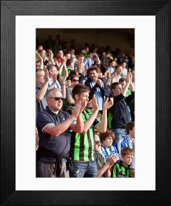 Framed Print : Brighton & Hove Albion vs. Nottingham Forest: 2011-12 Away Game