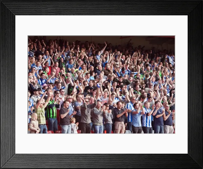 Framed Print : Brighton & Hove Albion vs. Nottingham Forest (Away, 2011-12 Season - March 24) Framed Print : Brighton & Hove Albion vs. Nottingham Forest (Away, 2011-12 Season - March 24)