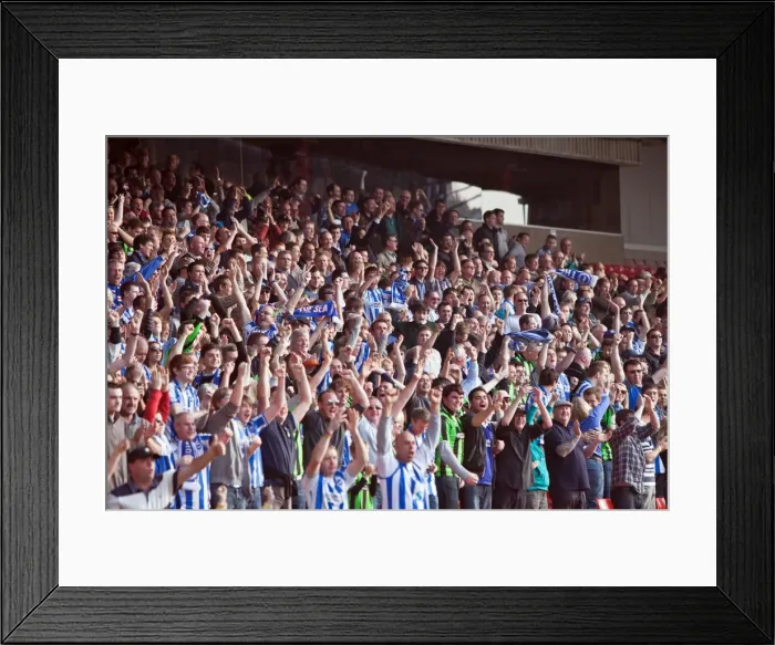 Framed Print : Brighton & Hove Albion at Nottingham Forest (2011-12 Season): Away Game Framed Print : Brighton & Hove Albion at Nottingham Forest (2011-12 Season): Away Game