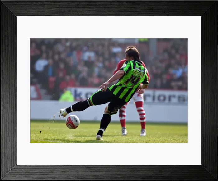 Framed Print : Inigo Calderon in Action: Brighton & Hove Albion vs. Nottingham Forest, Championship Clash at The City Ground (24-03-2012) Framed Print : Inigo Calderon in Action: Brighton & Hove Albion vs. Nottingham Forest, Championship Clash at The City Ground (24-03-2012)