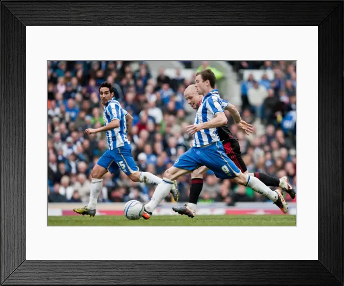 Framed Print : Brighton & Hove Albion's Ashley Barnes in Action Against Middlesbrough, Championship Clash at Amex Stadium (31-03-2012)