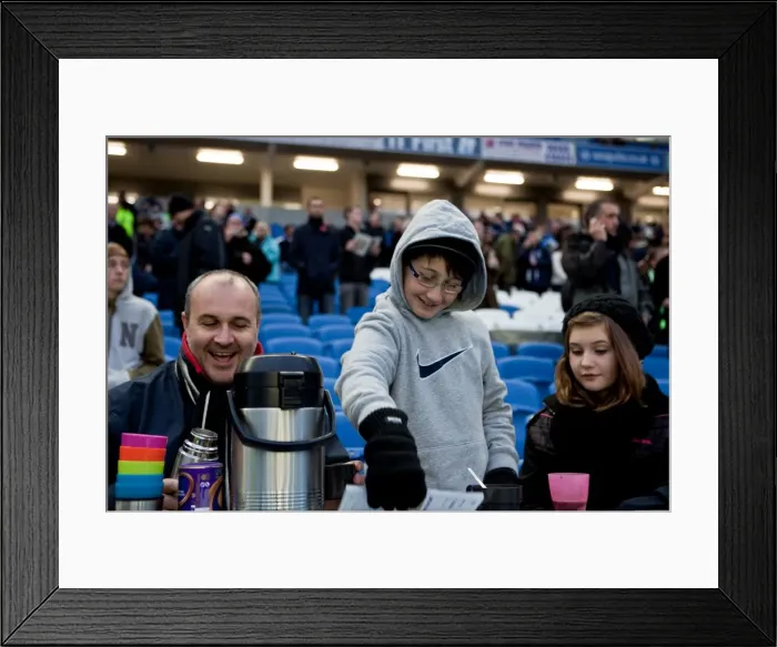 Framed Print : Brighton & Hove Albion: Home Victory Against Barnsley - November 6, 2011 (Season 2011-12) Framed Print : Brighton & Hove Albion: Home Victory Against Barnsley - November 6, 2011 (Season 2011-12)