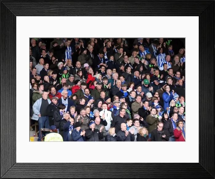 Framed Print : Brighton & Hove Albion vs Burnley: 2011-12 Away Game Framed Print : Brighton & Hove Albion vs Burnley: 2011-12 Away Game