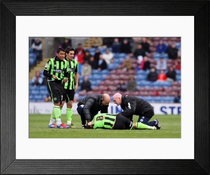 Framed Print : Brighton & Hove Albion: Helga Riepenhoff, Nathan Redmond, Alan Navarro, and the Reyes Brothers Intense Focus at Burnley's Turf Moor, April 2012 Framed Print : Brighton & Hove Albion: Helga Riepenhoff, Nathan Redmond, Alan Navarro, and the Reyes Brothers Intense Focus at Burnley's Turf Moor, April 2012