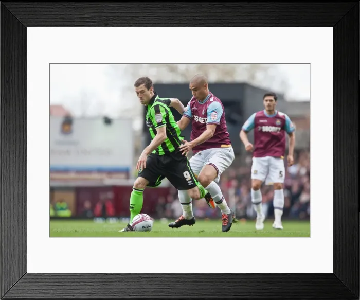 Framed Print : Ashley Barnes in Action: Brighton & Hove Albion vs. West Ham United, Npower Championship 2012 Framed Print : Ashley Barnes in Action: Brighton & Hove Albion vs. West Ham United, Npower Championship 2012