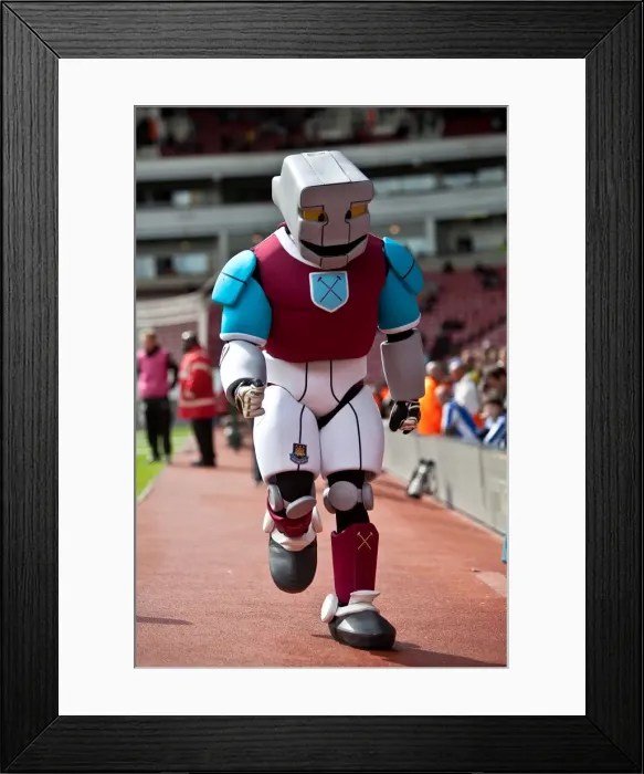 Framed Print : West Ham United's Triumph over Brighton & Hove Albion (Away): 14-04-2012 - Season 11-12 Highlights Framed Print : West Ham United's Triumph over Brighton & Hove Albion (Away): 14-04-2012 - Season 11-12 Highlights