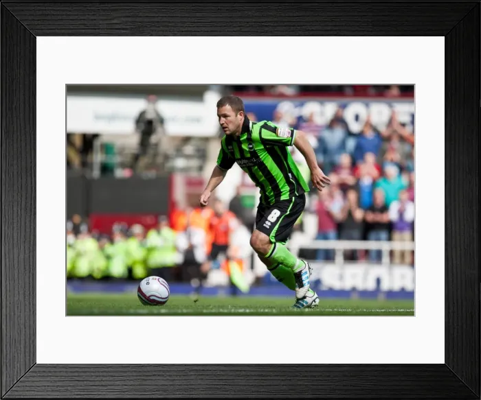 Framed Print : Brighton & Hove Albion's Alan Navarro Faces Off Against West Ham United in Championship Clash (12-04-2012) Framed Print : Brighton & Hove Albion's Alan Navarro Faces Off Against West Ham United in Championship Clash (12-04-2012)