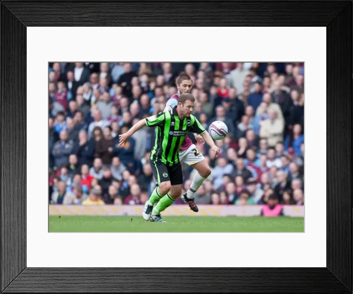 Framed Print : Alan Navarro in Action: Brighton & Hove Albion vs. West Ham United, Upton Park, April 14, 2012 Framed Print : Alan Navarro in Action: Brighton & Hove Albion vs. West Ham United, Upton Park, April 14, 2012