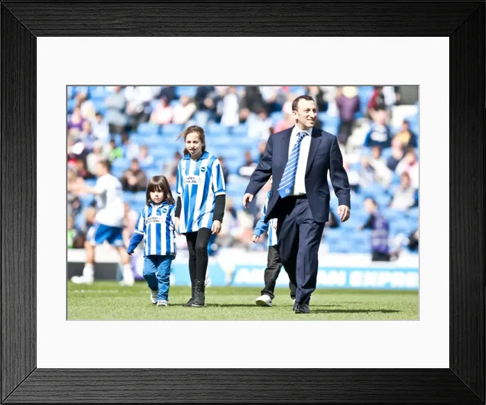 Framed Print : Brighton & Hove Albion vs Birmingham City: 2011-12 Home Game Framed Print : Brighton & Hove Albion vs Birmingham City: 2011-12 Home Game