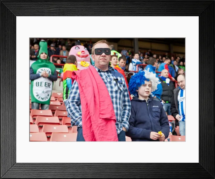 Framed Print : Brighton & Hove Albion: 2011-12 Away at Barnsley (Game 42) Framed Print : Brighton & Hove Albion: 2011-12 Away at Barnsley (Game 42)