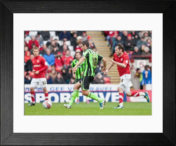 Framed Print : Gary Dicker in Action: Barnsley vs. Brighton & Hove Albion, Npower Championship 2012 Framed Print : Gary Dicker in Action: Barnsley vs. Brighton & Hove Albion, Npower Championship 2012