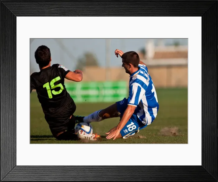 Framed Print : Brighton & Hove Albion FC: 2012-13 Pre-Season Training with Cordoba Framed Print : Brighton & Hove Albion FC: 2012-13 Pre-Season Training with Cordoba