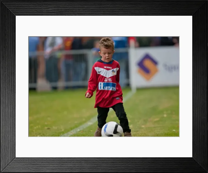 Framed Print : Brighton & Hove Albion: 2012-13 Pre-Season Training at Worthing Framed Print : Brighton & Hove Albion: 2012-13 Pre-Season Training at Worthing