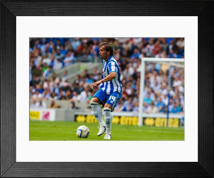 Framed Print : A Clash with the Champions: Chelsea vs. Brighton & Hove Albion (2012-13) Framed Print : A Clash with the Champions: Chelsea vs. Brighton & Hove Albion (2012-13)
