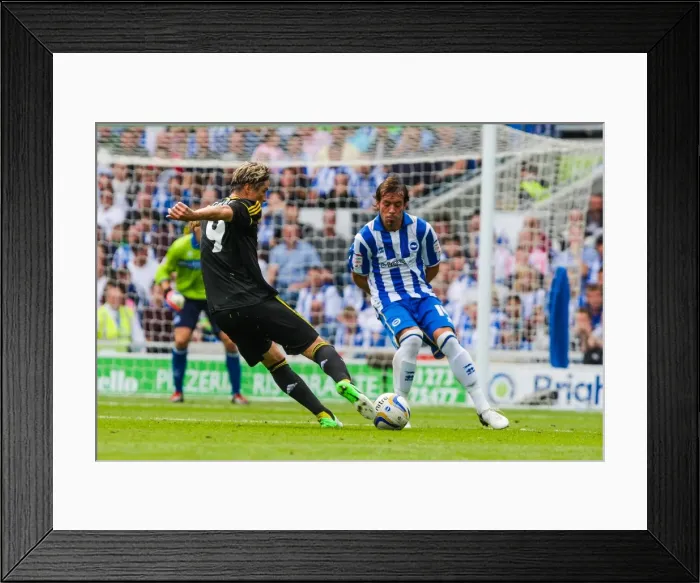 Framed Print : Chelsea vs. Brighton & Hove Albion: A Pre-Season Clash (2012-13) Framed Print : Chelsea vs. Brighton & Hove Albion: A Pre-Season Clash (2012-13)
