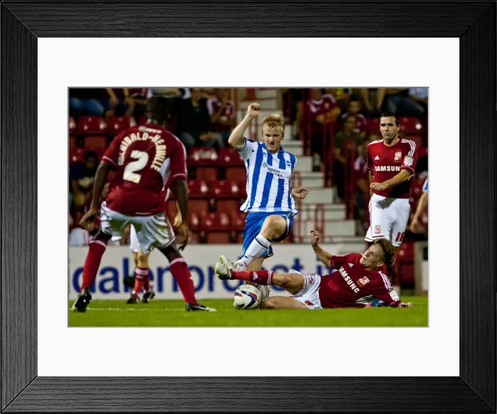 Framed Print : Brighton & Hove Albion vs Swindon Town: The Historic 14-08-2012 Cup Match Framed Print : Brighton & Hove Albion vs Swindon Town: The Historic 14-08-2012 Cup Match