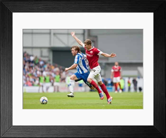 Framed Print : Brighton And Hove Albion Past Seasons: Season 2012-13: 2012-13 Home Games: Barnsley - 25-08-2012 Framed Print : Brighton And Hove Albion Past Seasons: Season 2012-13: 2012-13 Home Games: Barnsley - 25-08-2012