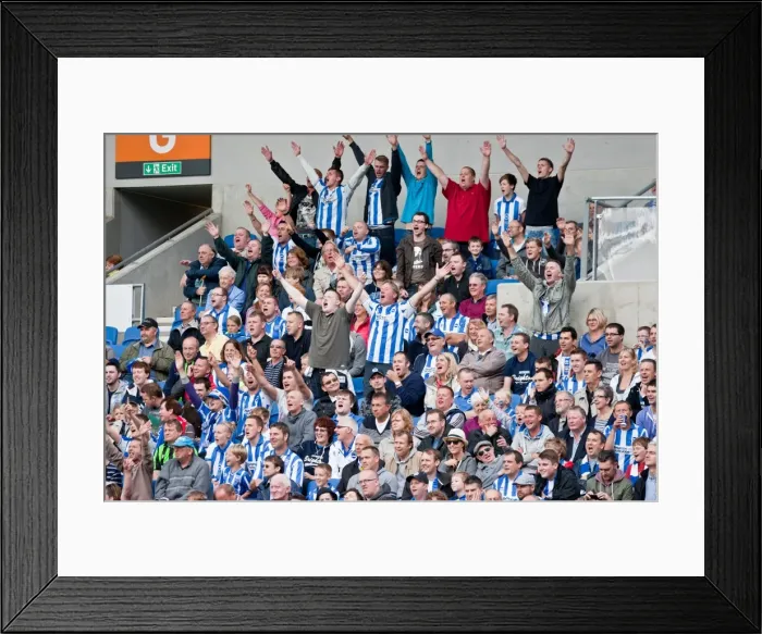 Framed Print : Brighton & Hove Albion vs Barnsley: Home Battle (2012-13 Season) Framed Print : Brighton & Hove Albion vs Barnsley: Home Battle (2012-13 Season)