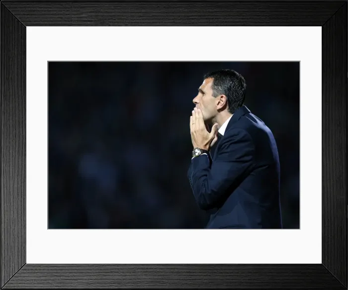 Framed Print : Brighton & Hove Albion Away at Watford (2012-13 Season: September 18) Framed Print : Brighton & Hove Albion Away at Watford (2012-13 Season: September 18)