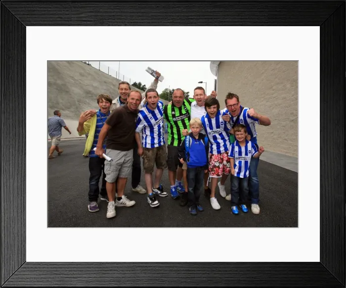 Framed Print : Brighton & Hove Albion 2011-12 Home Matches: Spurs and Doncaster Framed Print : Brighton & Hove Albion 2011-12 Home Matches: Spurs and Doncaster