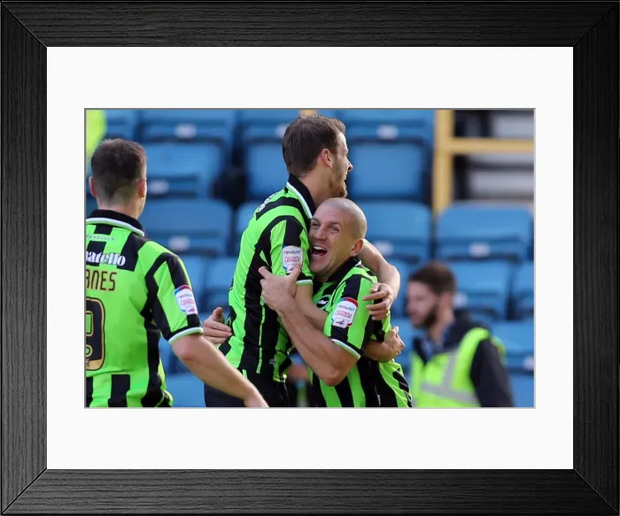 Framed Print : Millwall Brighton Hove Albion 120922 Framed Print : Millwall Brighton Hove Albion 120922
