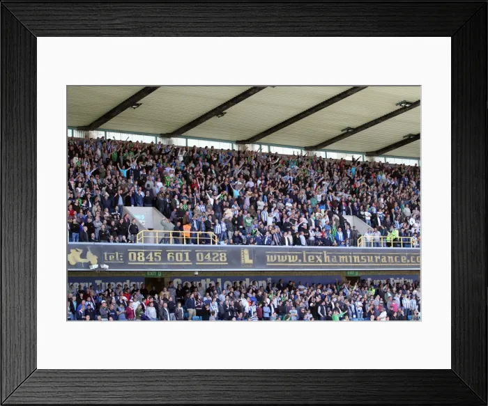 Framed Print : Brighton & Hove Albion Away at Millwall (2012-13 Season) Framed Print : Brighton & Hove Albion Away at Millwall (2012-13 Season)