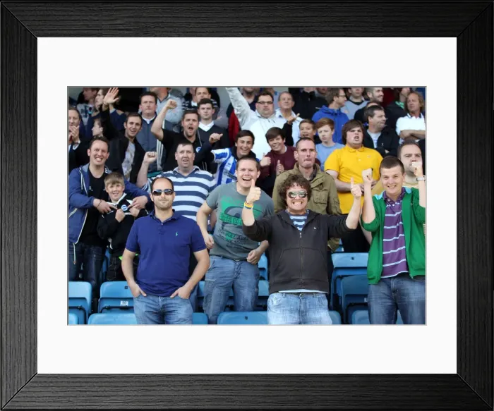 Framed Print : Brighton & Hove Albion at Millwall: 2012-13 Away Game Framed Print : Brighton & Hove Albion at Millwall: 2012-13 Away Game