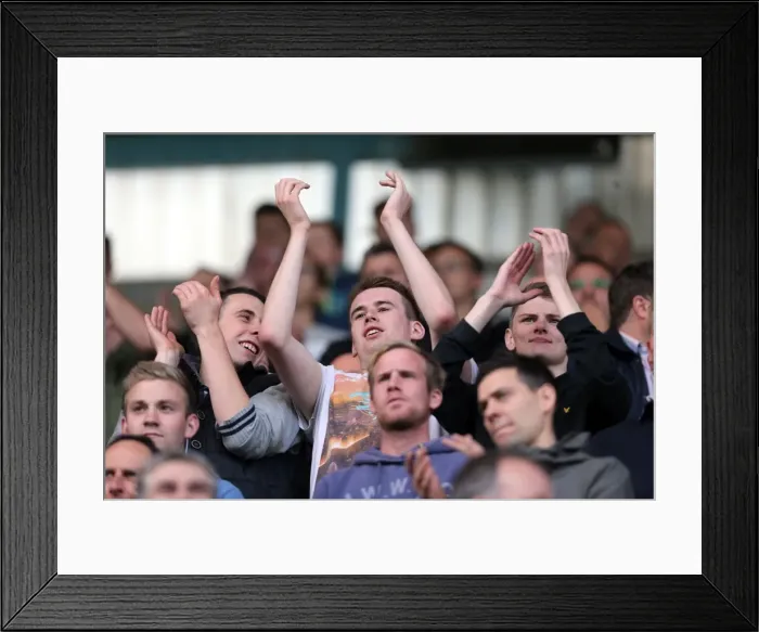 Framed Print : Millwall vs. Brighton & Hove Albion: 2012-13 Away Game Framed Print : Millwall vs. Brighton & Hove Albion: 2012-13 Away Game