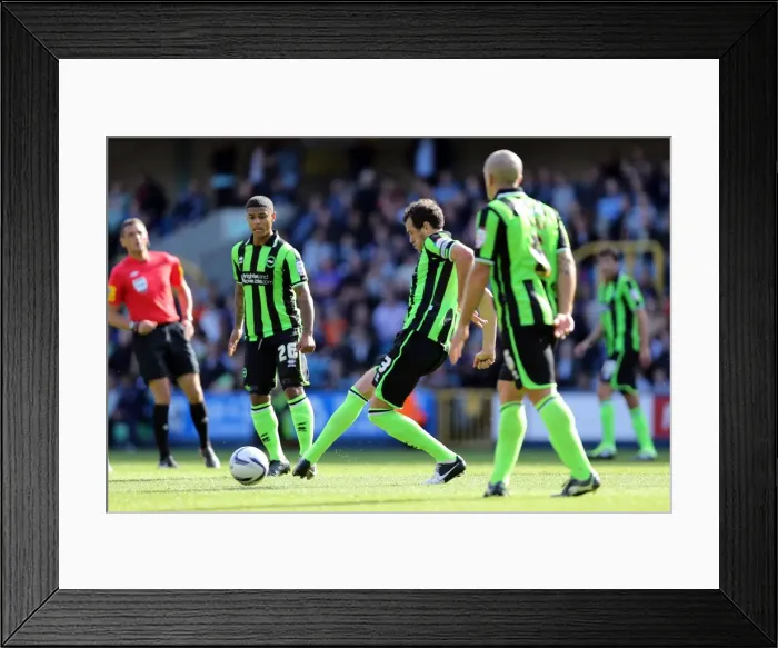 Framed Print : Brighton & Hove Albion at Millwall (2012-13 Season): A Football Journey - An Away Game Framed Print : Brighton & Hove Albion at Millwall (2012-13 Season): A Football Journey - An Away Game