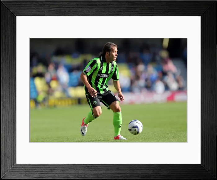 Framed Print : Millwall vs. Brighton & Hove Albion: 2012-13 Away Game Framed Print : Millwall vs. Brighton & Hove Albion: 2012-13 Away Game