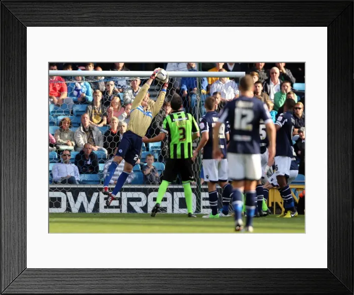 Framed Print : Brighton & Hove Albion 2012-13 Away: Thrilling Moments from the Millwall Match (September 22, 2012) Framed Print : Brighton & Hove Albion 2012-13 Away: Thrilling Moments from the Millwall Match (September 22, 2012)