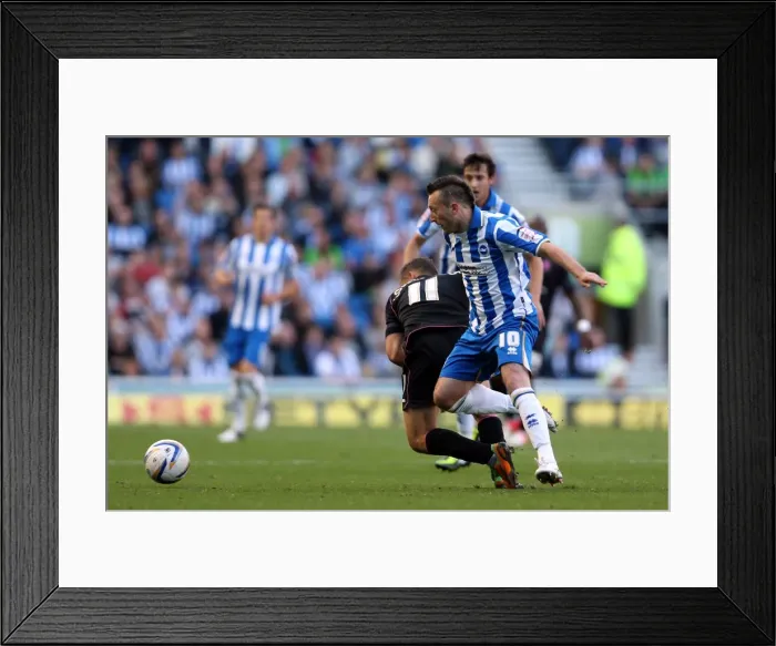 Framed Print : Stephen Dobbie in Action: Brighton & Hove Albion vs Birmingham City, Npower Championship, Amex Stadium, September 29, 2012 Framed Print : Stephen Dobbie in Action: Brighton & Hove Albion vs Birmingham City, Npower Championship, Amex Stadium, September 29, 2012