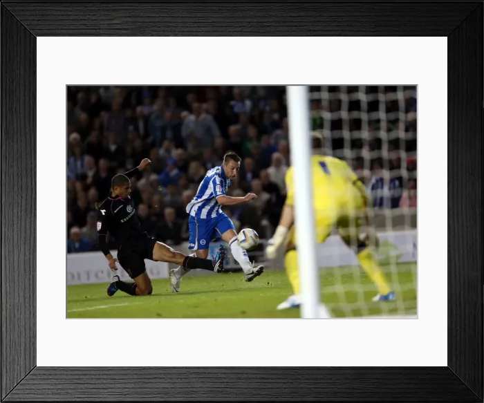 Framed Print : Stephen Dobbie Shoots for Brighton & Hove Albion Against Birmingham City, Npower Championship, Amex Stadium, September 29, 2012 Framed Print : Stephen Dobbie Shoots for Brighton & Hove Albion Against Birmingham City, Npower Championship, Amex Stadium, September 29, 2012