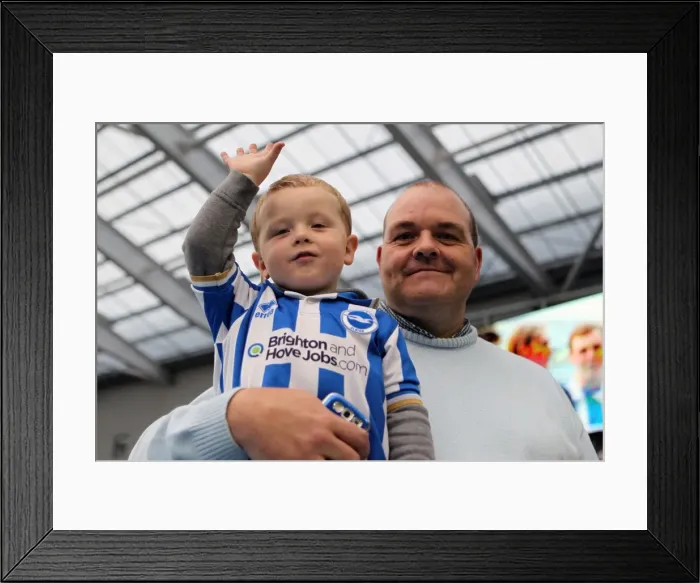 Framed Print : Brighton & Hove Albion FC: Electric Atmosphere at the Amex Stadium (2012-2013) - Crowd Shots Framed Print : Brighton & Hove Albion FC: Electric Atmosphere at the Amex Stadium (2012-2013) - Crowd Shots