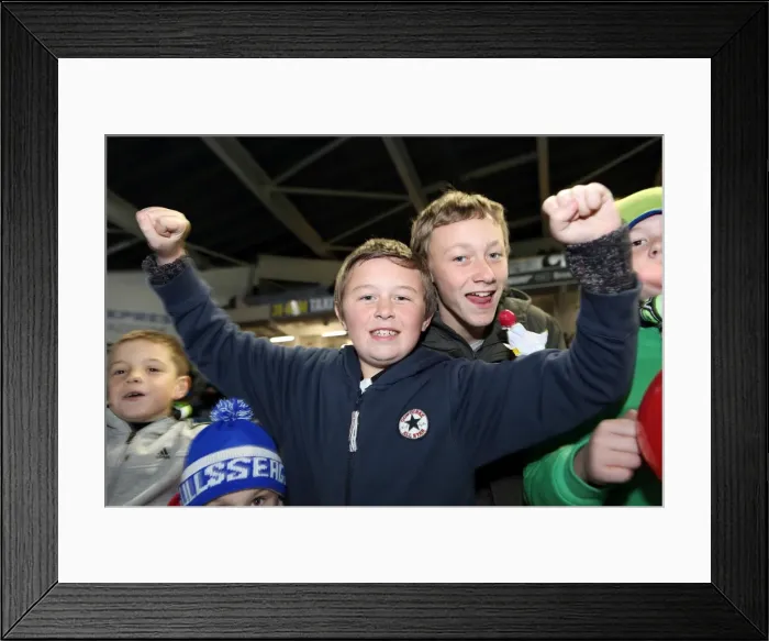 Framed Print : Brighton & Hove Albion FC: Electric Atmosphere at the Amex Stadium (2012-2013) - Crowd Shots Framed Print : Brighton & Hove Albion FC: Electric Atmosphere at the Amex Stadium (2012-2013) - Crowd Shots