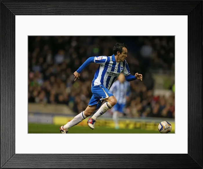 Framed Print : David Lopez in Action: Brighton & Hove Albion vs Watford, Npower Championship, Amex Stadium (December 29, 2012) Framed Print : David Lopez in Action: Brighton & Hove Albion vs Watford, Npower Championship, Amex Stadium (December 29, 2012)