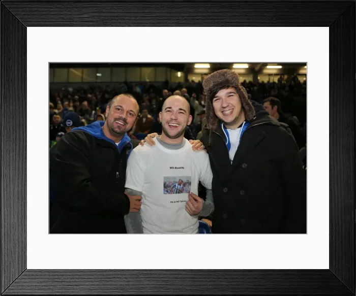 Framed Print : Brighton & Hove Albion: Electric Atmosphere - The Amex Stadium Crowd Shots (2012-2013) Framed Print : Brighton & Hove Albion: Electric Atmosphere - The Amex Stadium Crowd Shots (2012-2013)