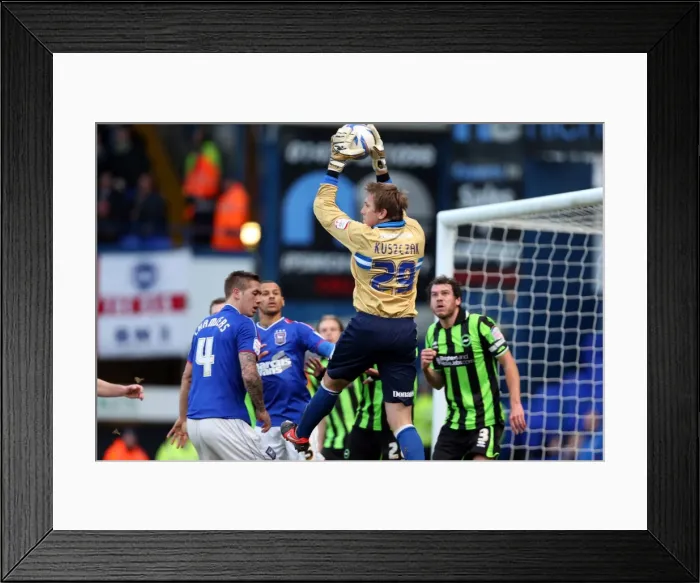 Framed Print : Brighton & Hove Albion's Tomasz Kuszczak in Action Against Ipswich Town (1st January 2013) Framed Print : Brighton & Hove Albion's Tomasz Kuszczak in Action Against Ipswich Town (1st January 2013)