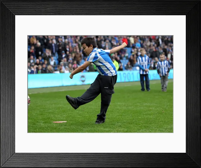 Framed Print : Brighton & Hove Albion vs. Newcastle United (05-01-2013): A Glimpse into Our 2012-13 Home Season Framed Print : Brighton & Hove Albion vs. Newcastle United (05-01-2013): A Glimpse into Our 2012-13 Home Season
