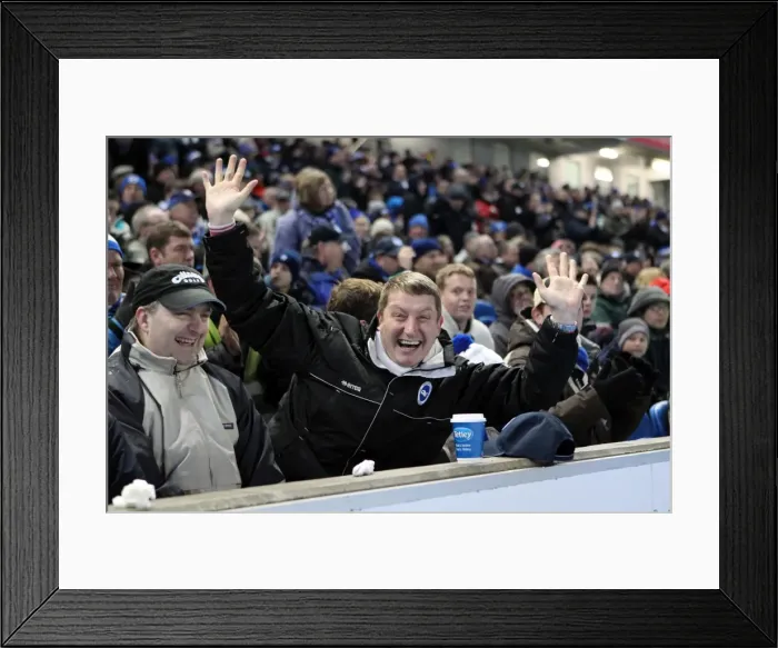 Framed Print : Brighton & Hove Albion FC: Electric Atmosphere - The Amex Stadium Crowd Shots (2012-2013) Framed Print : Brighton & Hove Albion FC: Electric Atmosphere - The Amex Stadium Crowd Shots (2012-2013)