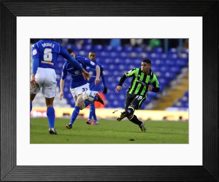 Framed Print : Brighton & Hove Albion's Liam Bridcutt Shoots Against Blackburn in Npower Championship Match (12-12-2012) Framed Print : Brighton & Hove Albion's Liam Bridcutt Shoots Against Blackburn in Npower Championship Match (12-12-2012)