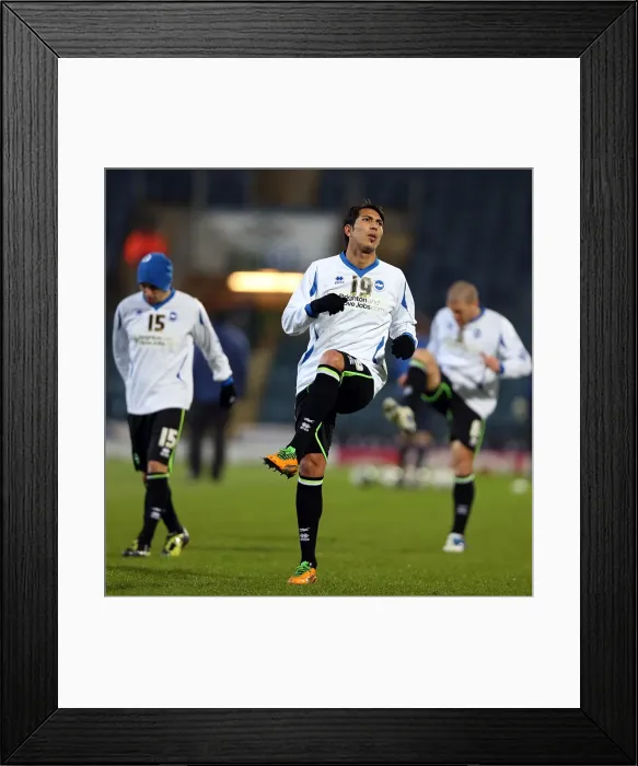 Framed Print : Brighton & Hove Albion's Leonardo Ulloa Training Ahead of Brighton Derby against Blackburn Rovers, January 2013 Framed Print : Brighton & Hove Albion's Leonardo Ulloa Training Ahead of Brighton Derby against Blackburn Rovers, January 2013