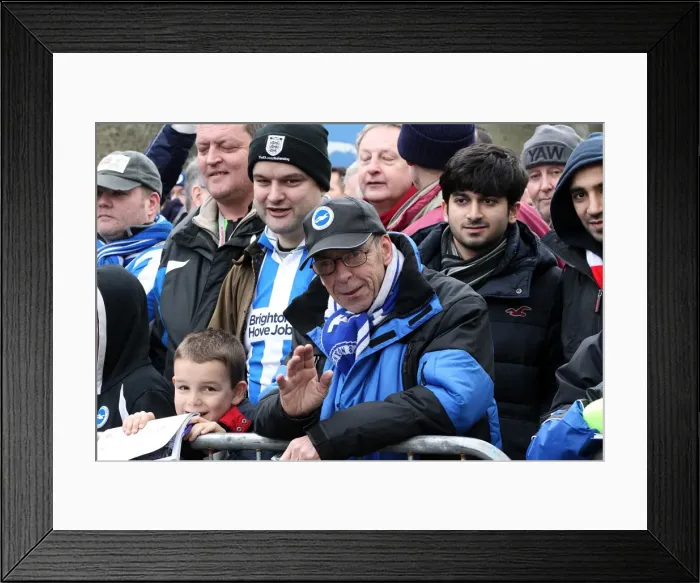 Framed Print : Brighton & Hove Albion vs Arsenal: A Home Battle (2012-13 Season - Arsenal's Visit) Framed Print : Brighton & Hove Albion vs Arsenal: A Home Battle (2012-13 Season - Arsenal's Visit)