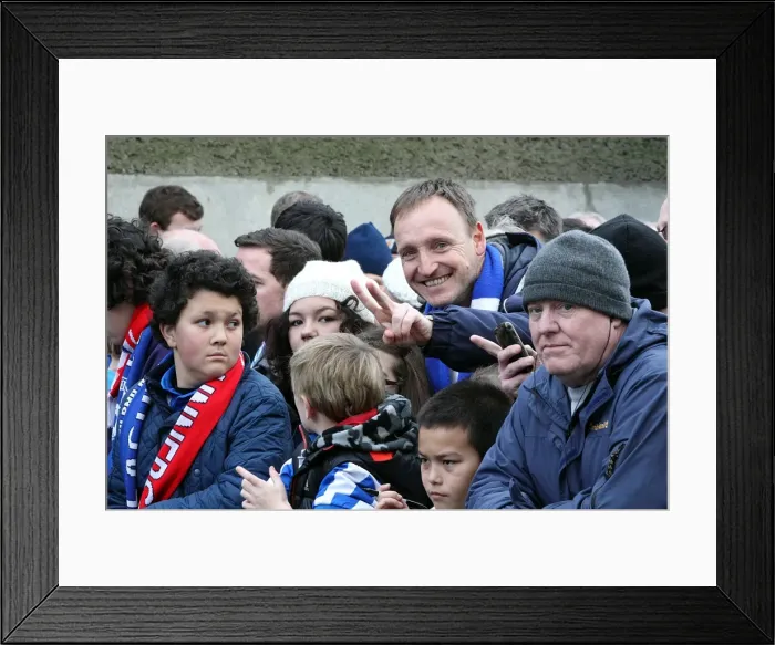 Framed Print : Brighton & Hove Albion vs. Arsenal (2012-13 Season: Home Game) Framed Print : Brighton & Hove Albion vs. Arsenal (2012-13 Season: Home Game)